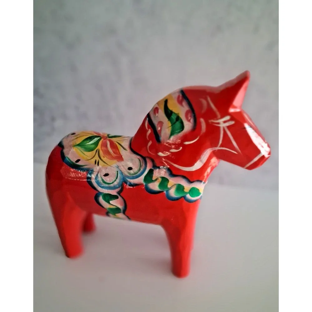 Hand-Painted carved wood DalaHorse, Nils Olsson, Swedish Folk Art